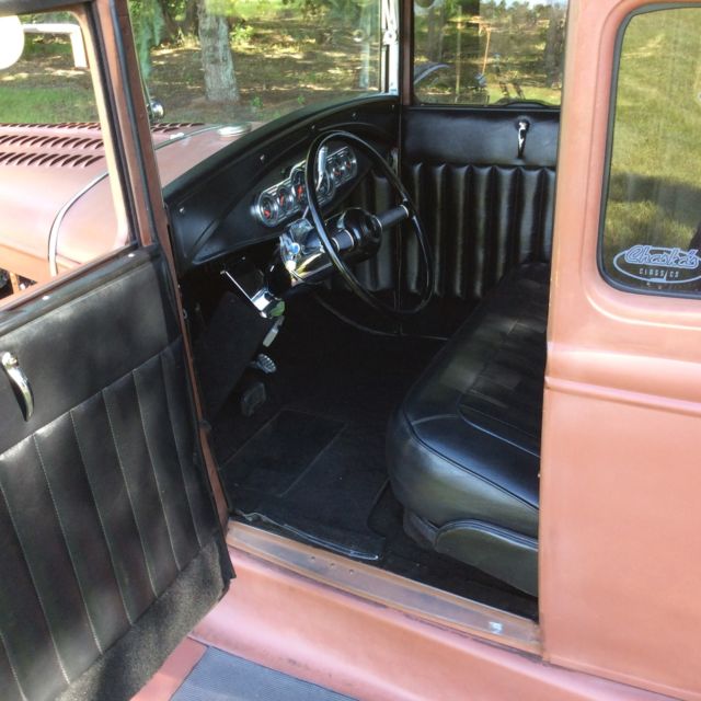 1930 Ford Model A - photo 4