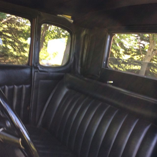 1930 Ford Model A - photo 5