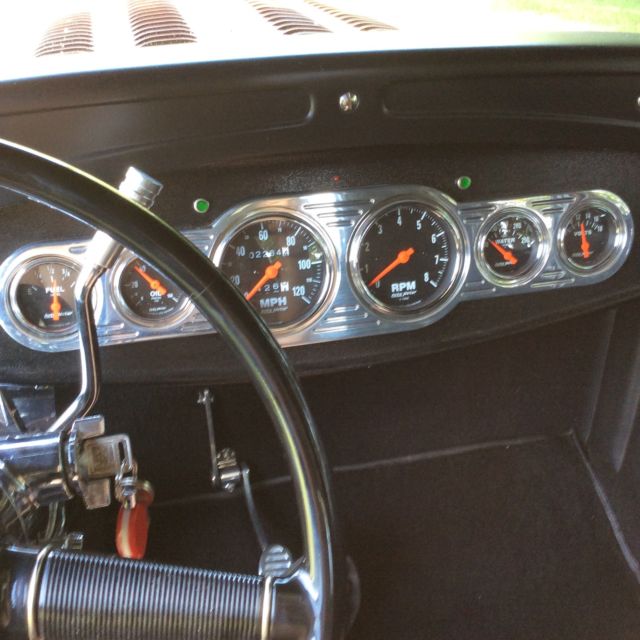 1930 Ford Model A - photo 6