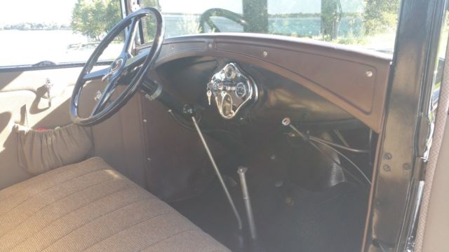 1930 Ford Model A - photo 12