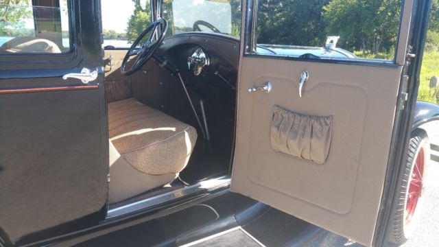 1930 Ford Model A - photo 13