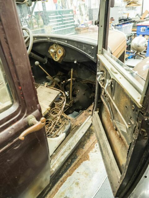 1930 Ford Model A Deluxe - photo 7