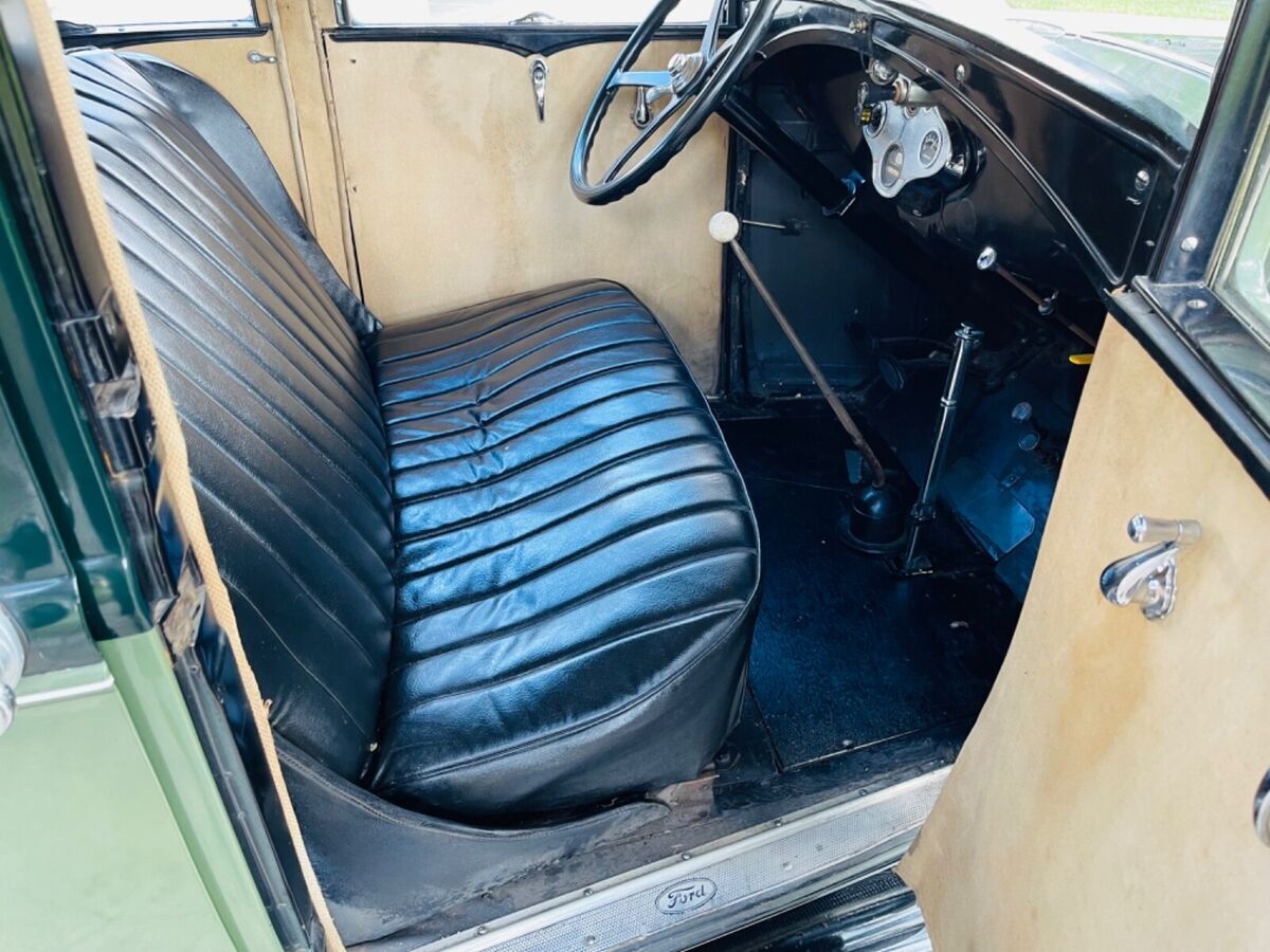 1930 Ford Model A - photo 10