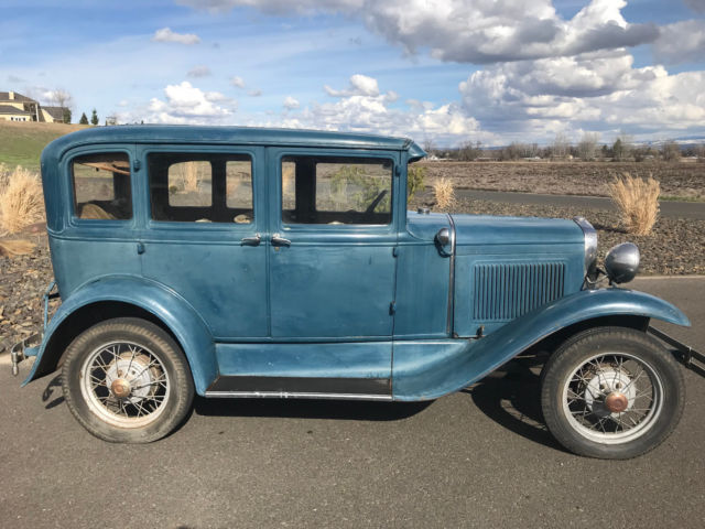 1930 Ford Model A Fordor - photo 4