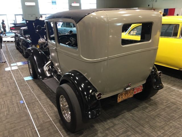 1930 Ford Model A - photo 9