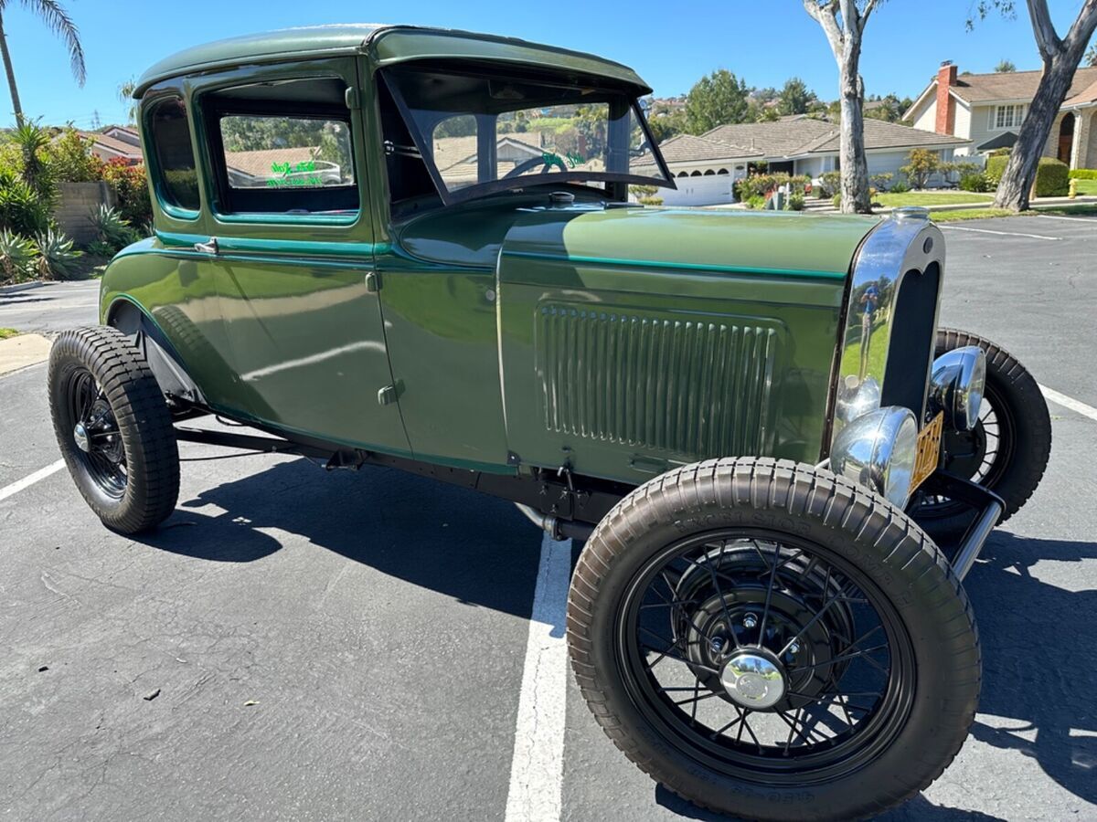 1930 Ford Model A - photo 2
