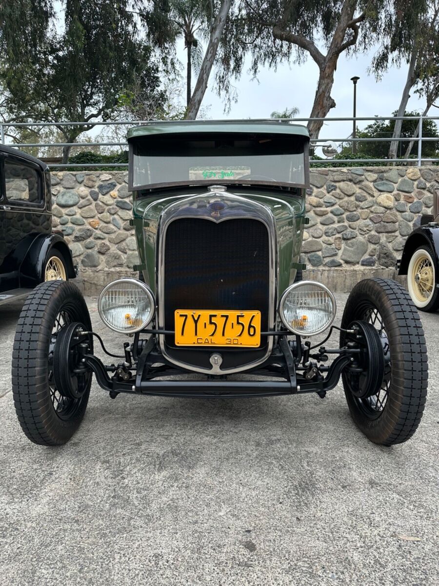 1930 Ford Model A - photo 3