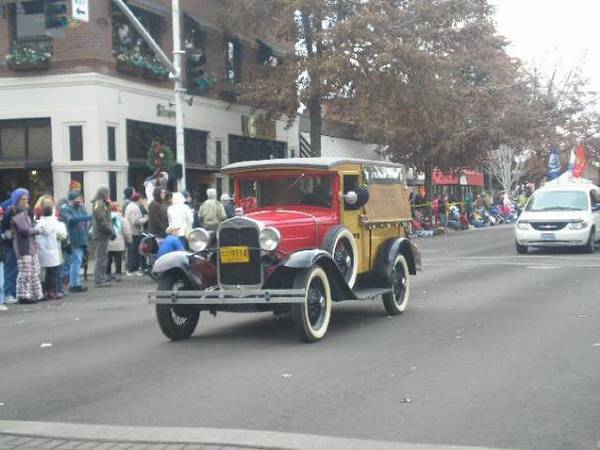 1930 Ford Model A - photo 2