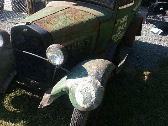 1930 Ford Model A - photo 3