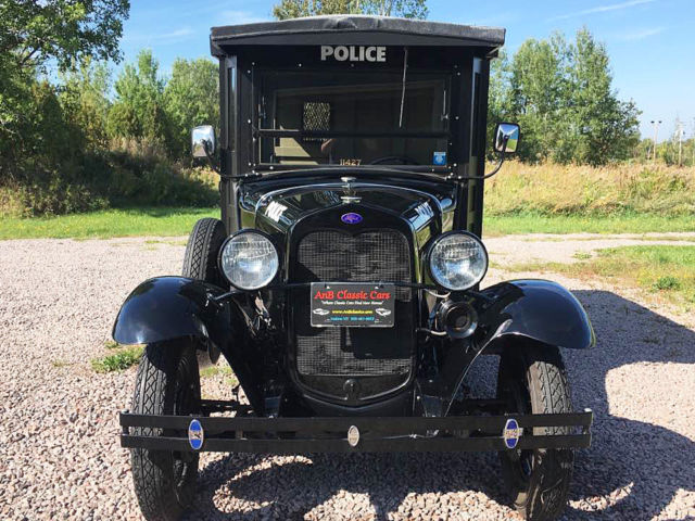 1930 Ford Model A - photo 8