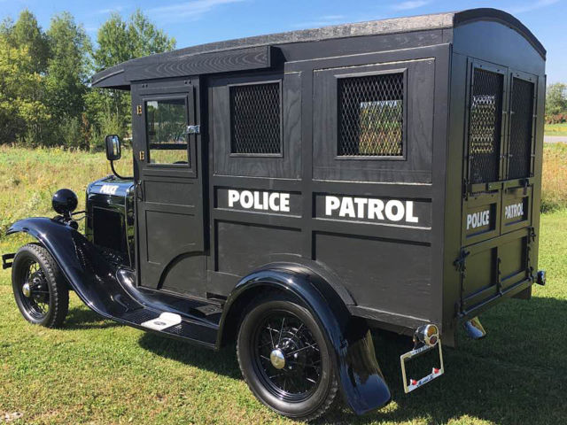 1930 Ford Model A - photo 9