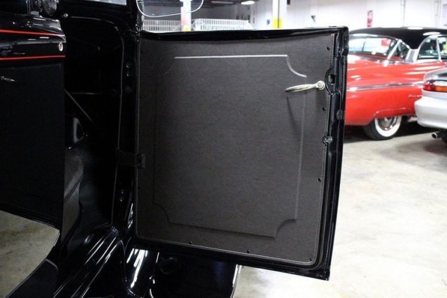 1930 Ford Model A Roadster - photo 13