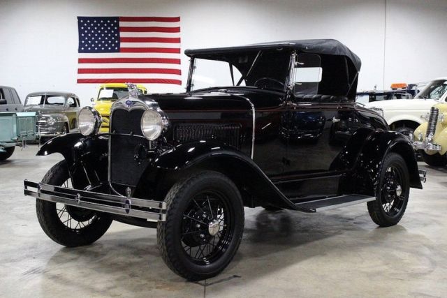 1930 Ford Model A Roadster - photo 2