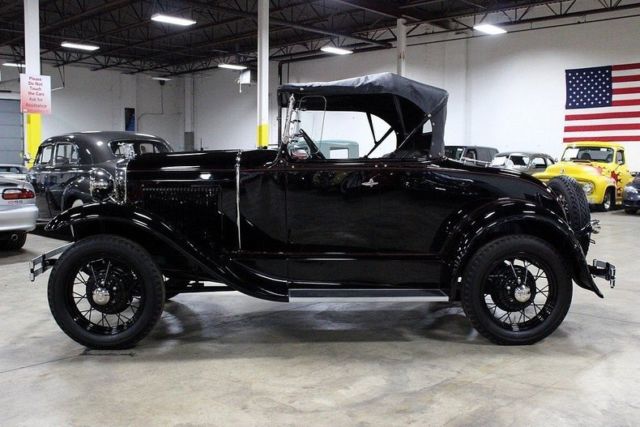 1930 Ford Model A Roadster - photo 3