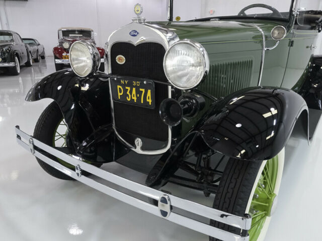 1930 Ford Model A Roadster - photo 3