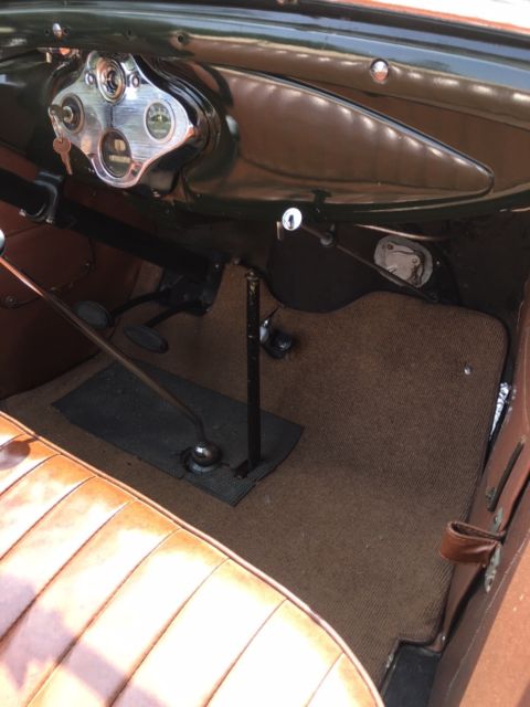 1930 Ford Model A Roadster Deluxe - photo 8