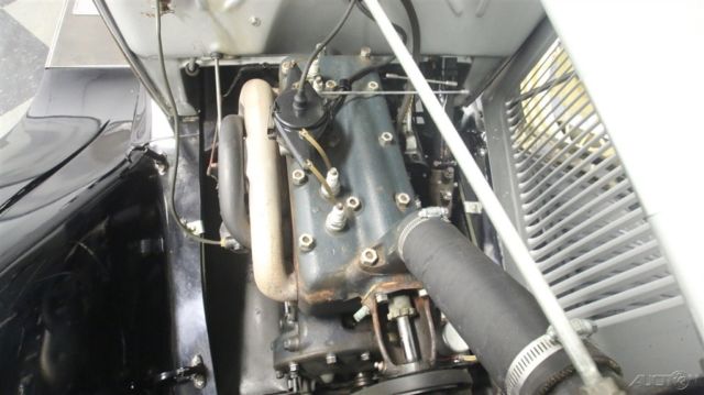 1930 Ford Model A Roadster Pickup - photo 3