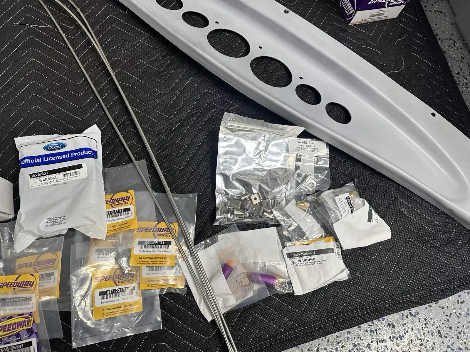 1930 Ford Model A - photo 10