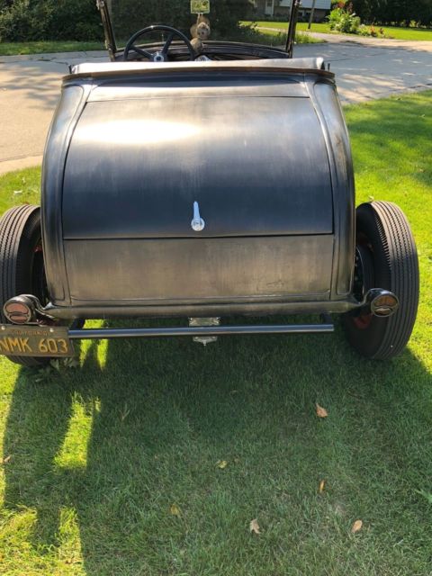1930 Ford Model A - photo 4