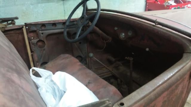 1930 Ford Model A - photo 3