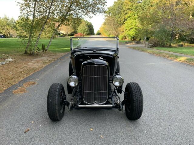 1930 Ford Model A - photo 8