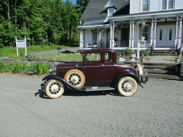1930 Ford Model A COUPE - photo 5