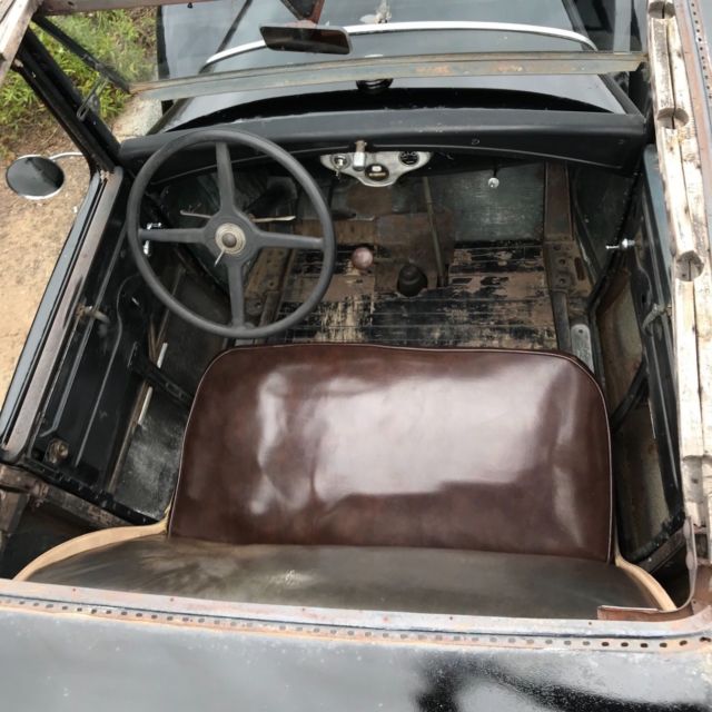 1930 Ford Model A - photo 9