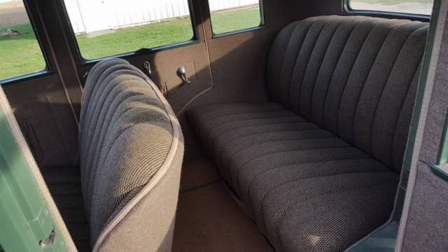 1930 Ford Model A 4 door sedan - photo 13