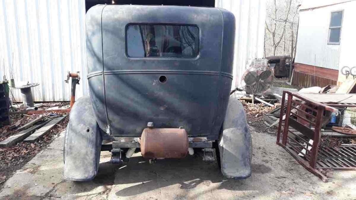 1930 Ford Model A - photo 4