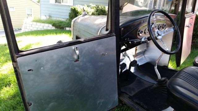 1930 Ford Model A - photo 11