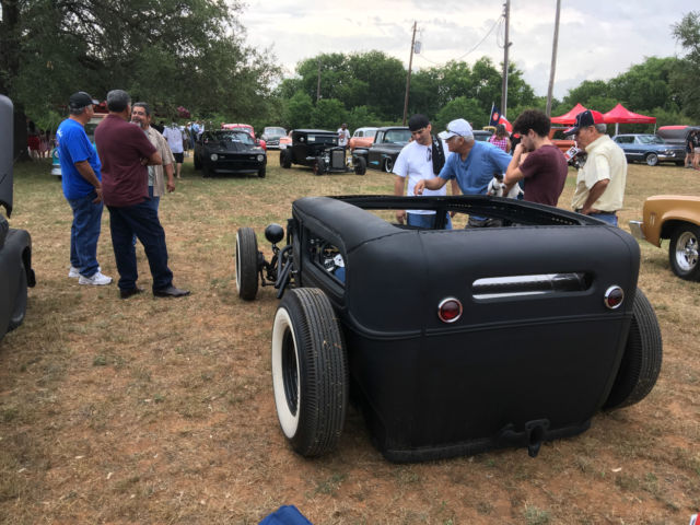 1930 Ford Model A - photo 3