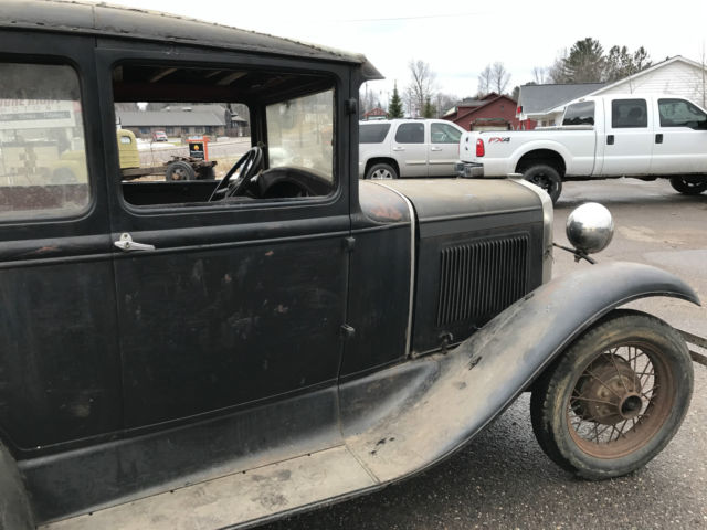 1930 Ford Model A Sedan - photo 6