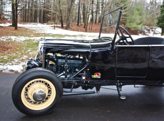 1930 Ford Model A - photo 13