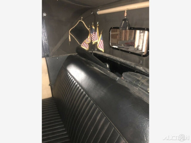 1930 Ford Model A - photo 5