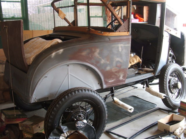 1930 Ford Model A - photo 2