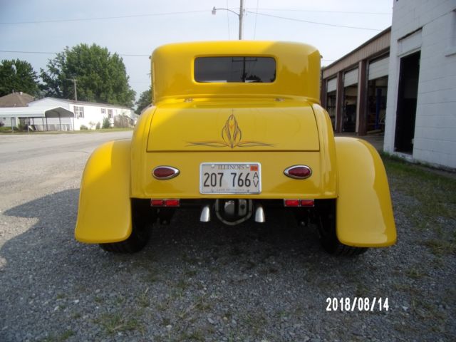 1930 Ford Model A - photo 3