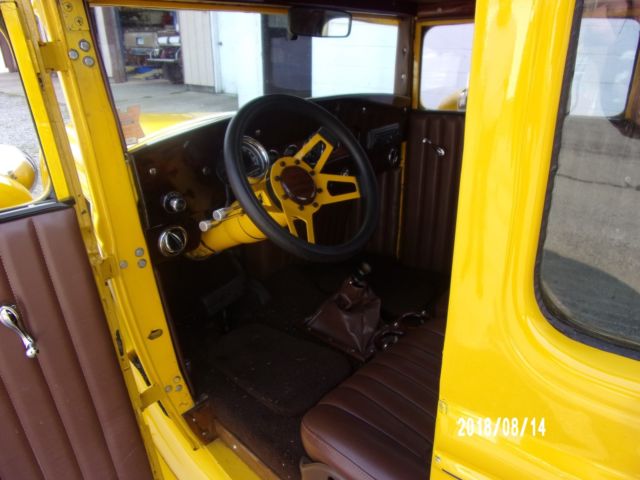 1930 Ford Model A - photo 5