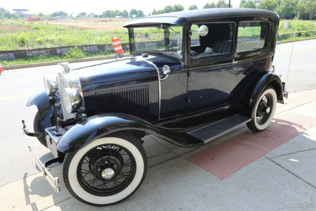 1930 Ford Model A New Top New Interior Toolbox Cover New Battery 6 Volt - photo 9