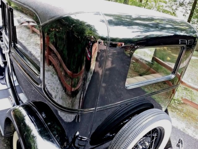 1930 Ford Model A - photo 4