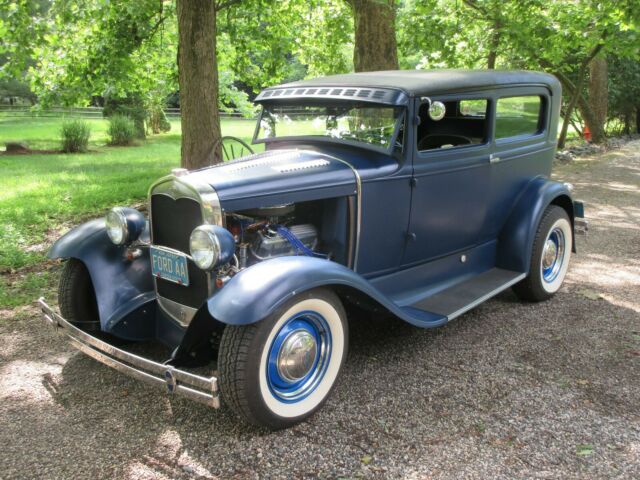 1930 Ford Model A - photo 2