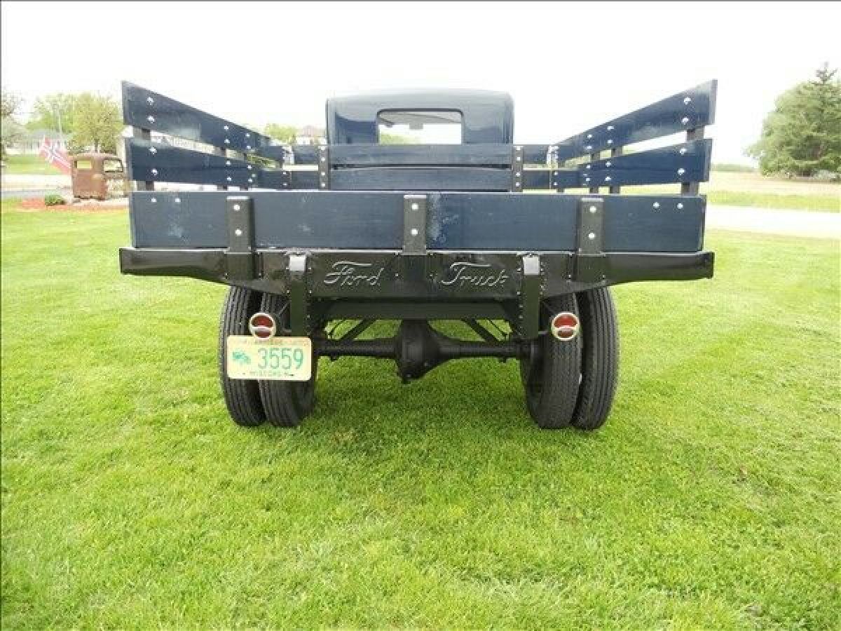 1930 Ford Model A - photo 7