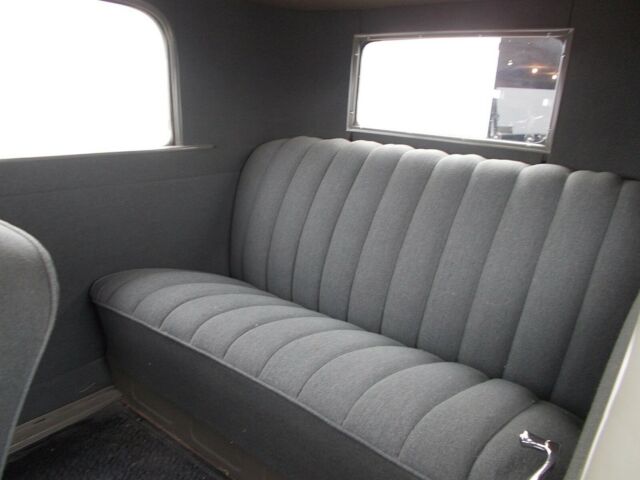 1930 Ford Model A - photo 10