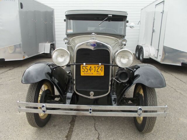 1930 Ford Model A - photo 3