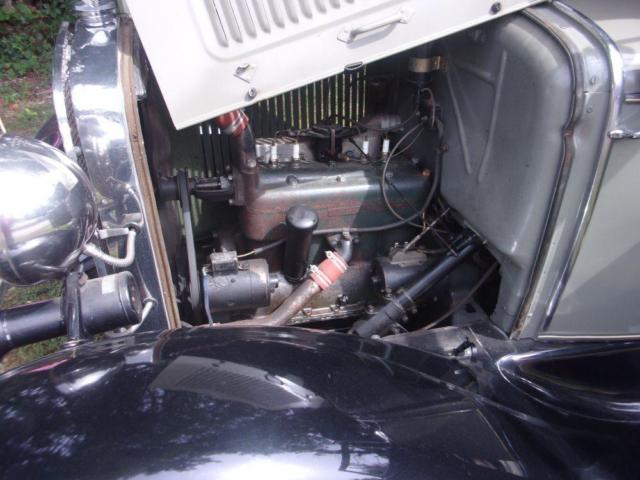 1930 Ford Model A 2-door coupe - photo 10