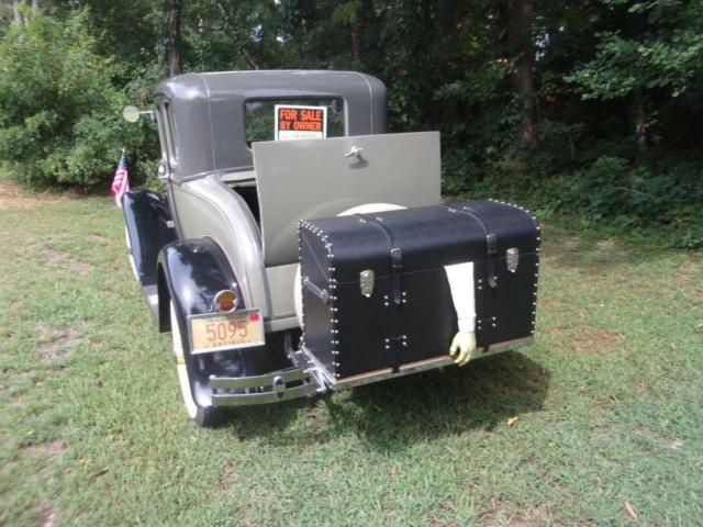 1930 Ford Model A 2-door coupe - photo 5