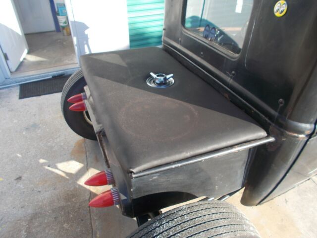 1930 Ford Model A - photo 9