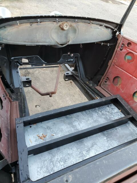 1930 Ford Model A - photo 2