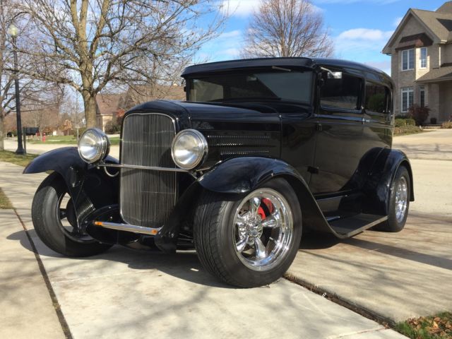 1930 Ford Street Rod Tudor Model A Big Dollar Custom must see AC PB PW discbrake 1930 Ford Model A