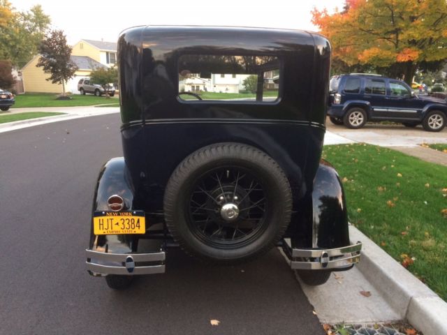 1930 Ford Model A Tudor - photo 5