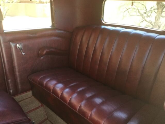1930 Ford Model A Victoria - photo 13